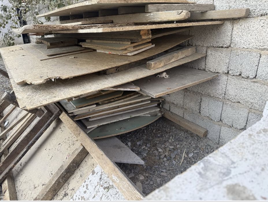 Дсп б/у  орта жагдайда сатылады, барлыгы бирге сатамын  30 000 тенге