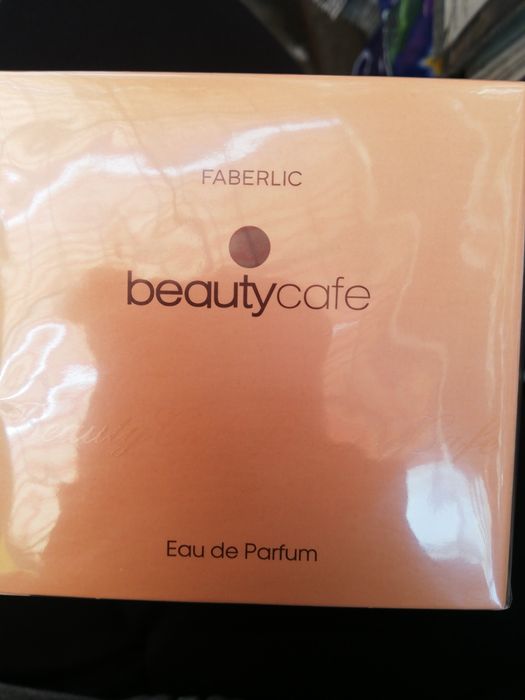 Парфюм фаберлик продам