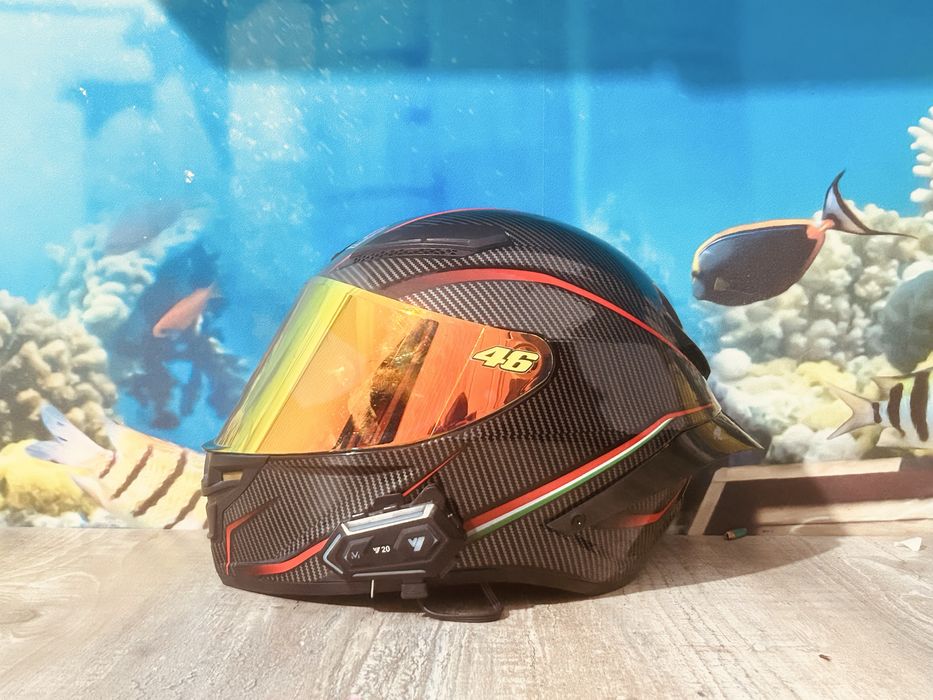 Мотошлем сатылады срочно