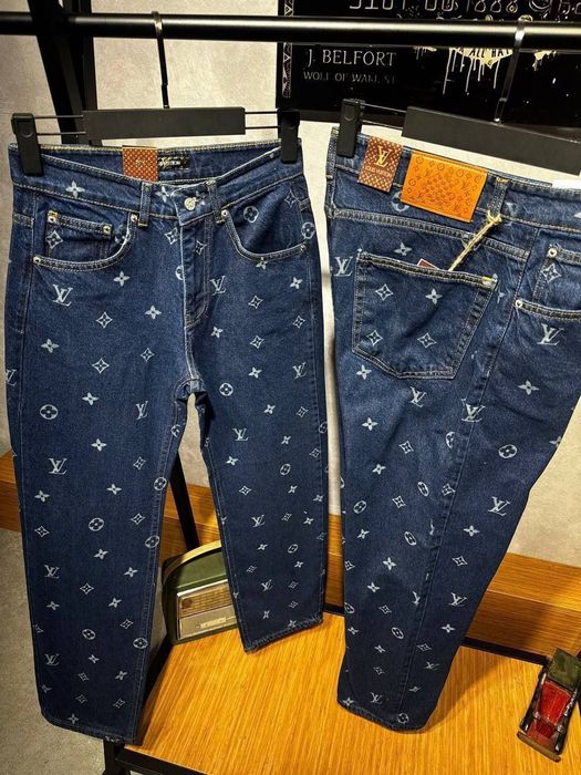 Blugi damă și barbati