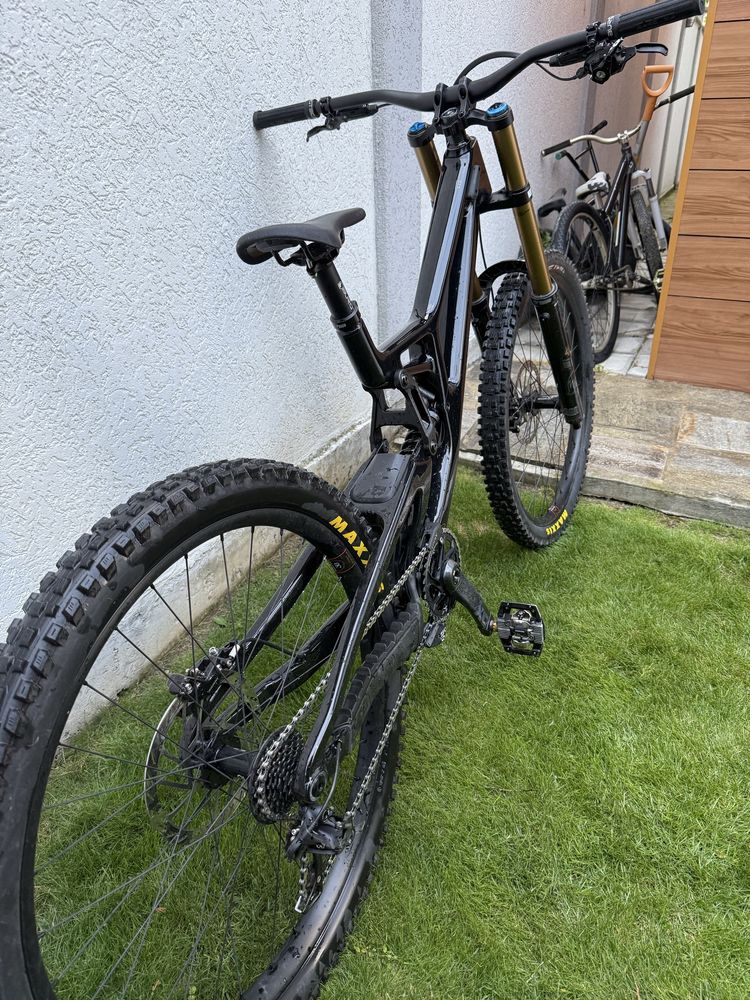 Santa Cruz V10.8 Carbon CC- X01 Kit ( М )