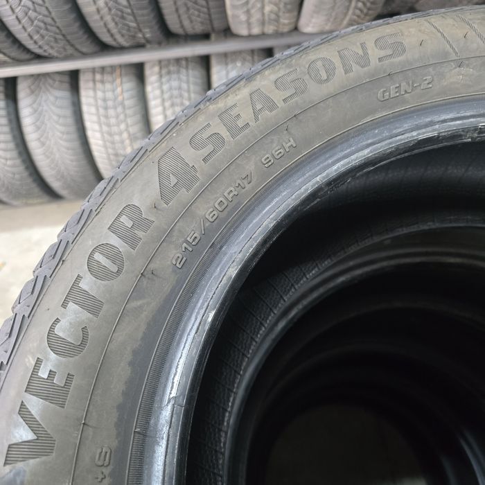 2x 215/60/17 ALLSEASON GOODYEAR 2024 Stare excelentă
