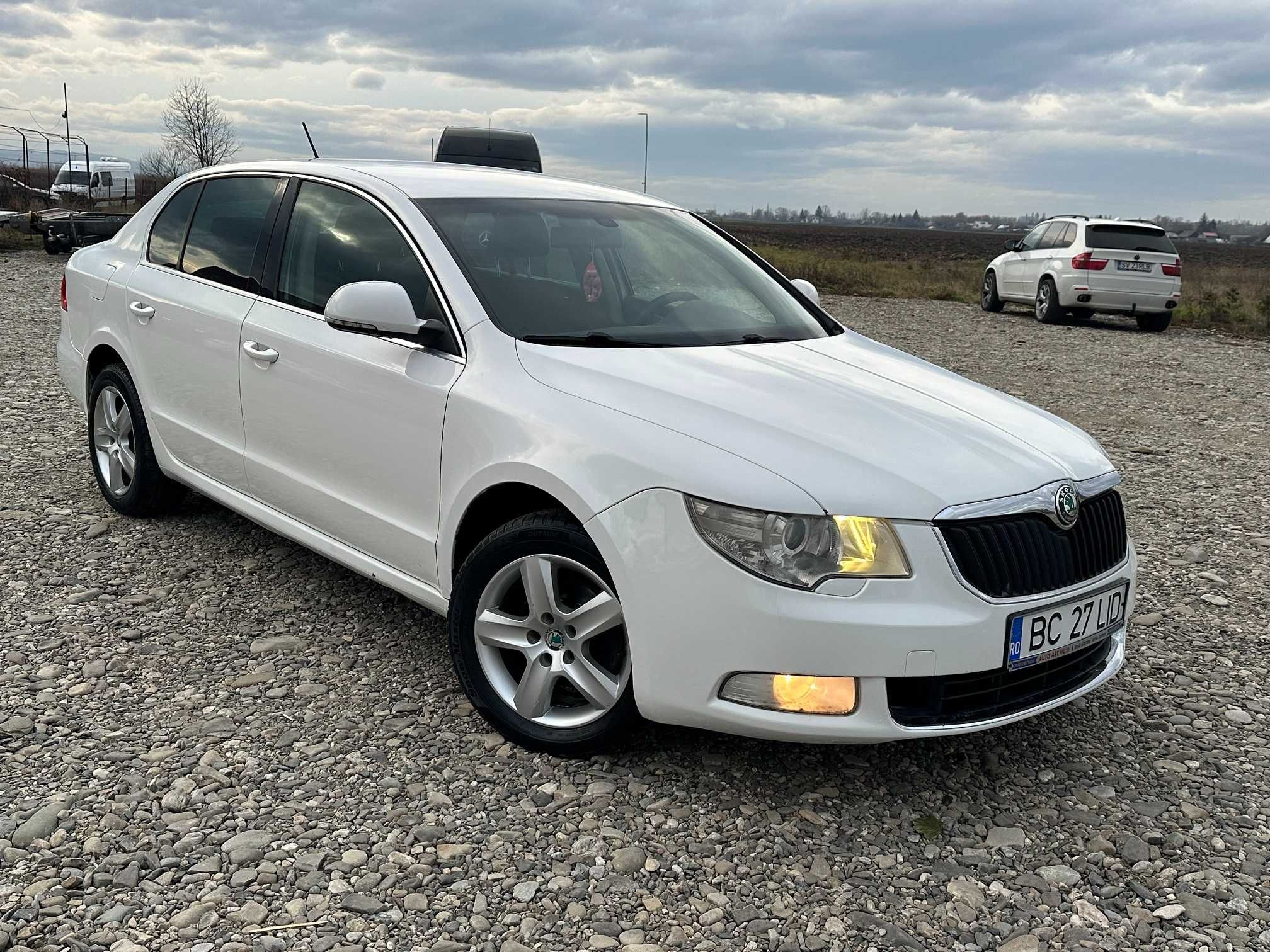 Skoda Superb 1,9 tdi 2010 accept variante !