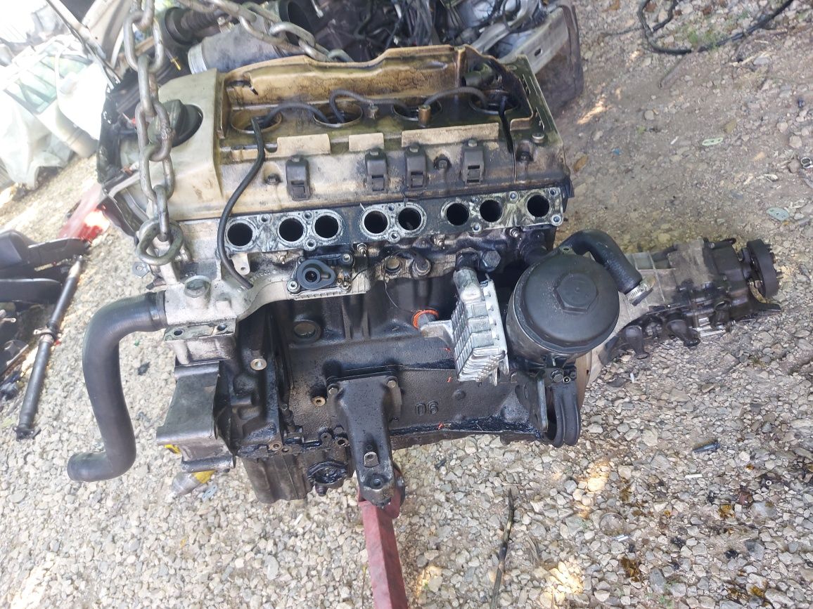 Двигател за Mercedes C220D W202 95 ксс