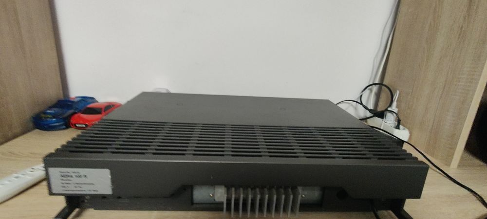 Receiver Schneider Aera 100 R
