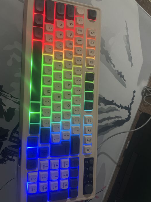 Продаётса Клавиатура ULTRA S игравой вместо мышки