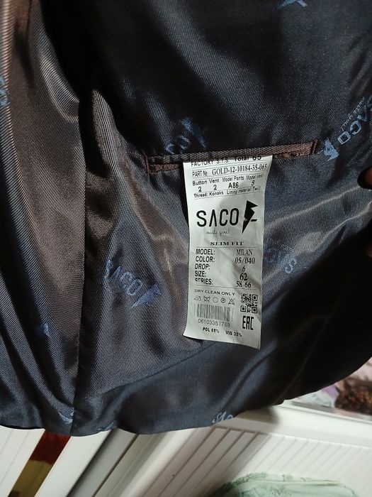 Kastym -shim  toflik sotladi
Toflik razmeri 43
Kastyum razmeri 63