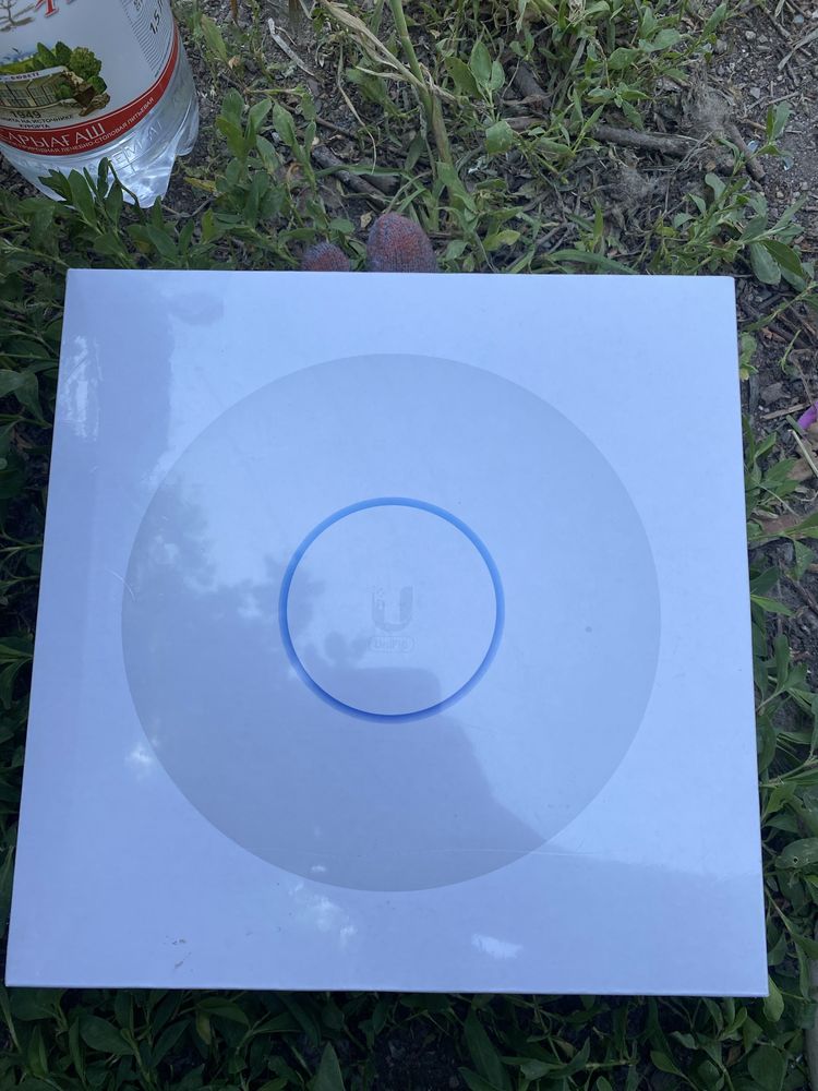 Wifi unifi 6 4штук сумма с одног