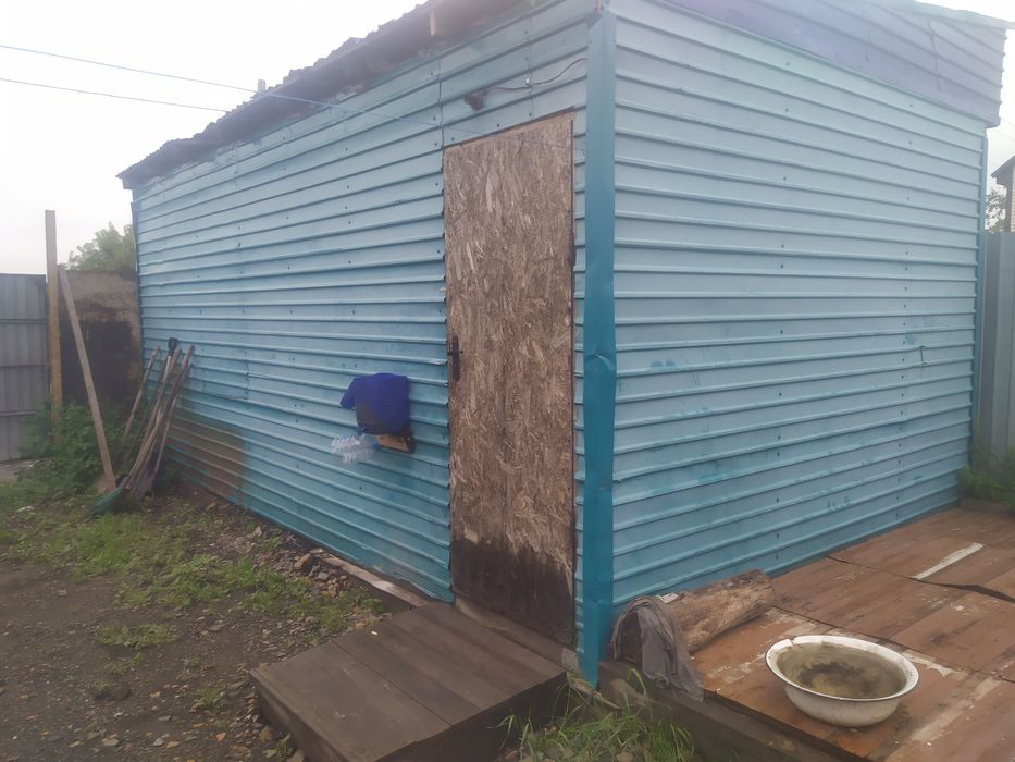 Продам жилой вагон или обмен на авто по договору желательно универсал