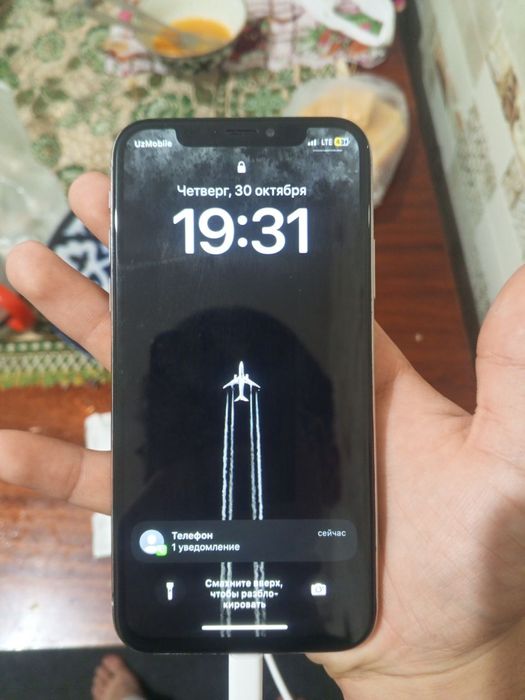 Iphone X. Narxi kelshiladi