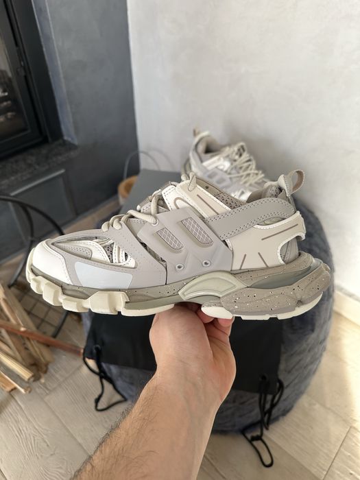 Balenciaga Track Recycled Sole Bej / Beige