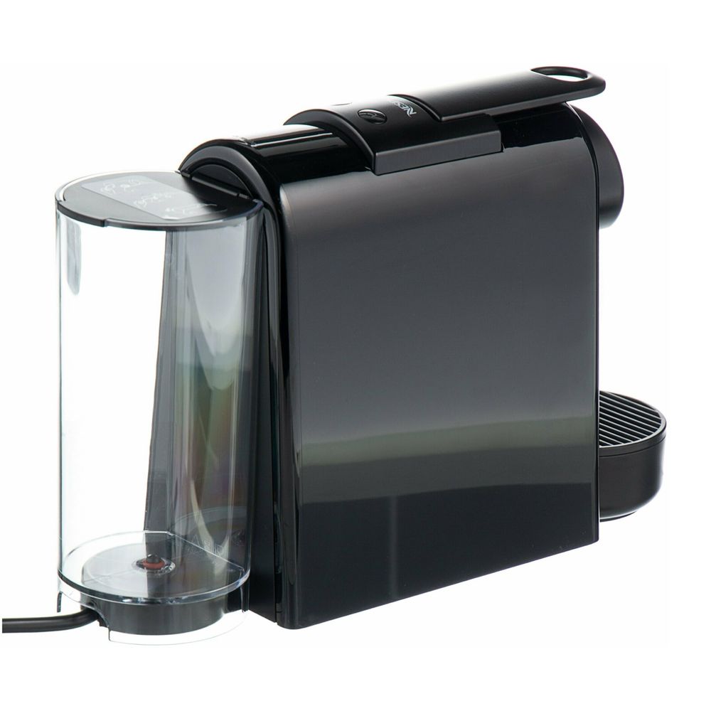 Капсульная кофеварка DeLonghi Nespresso Essenza Mini