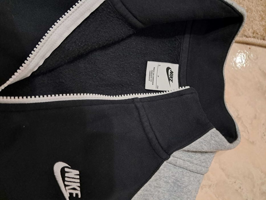 Суитчари NIke, Adidas,Burberry,Balenciaga...