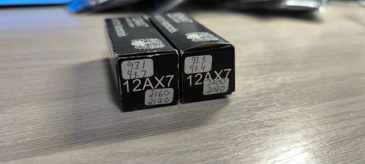 Радиолампы 12AX7 (Electro-Harmonix)