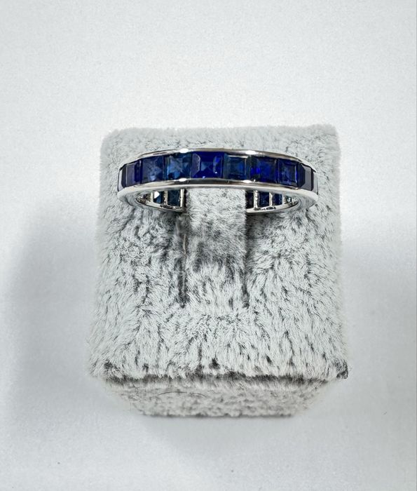 Inel Aur alb 18k cu Safire naturale, pret fix