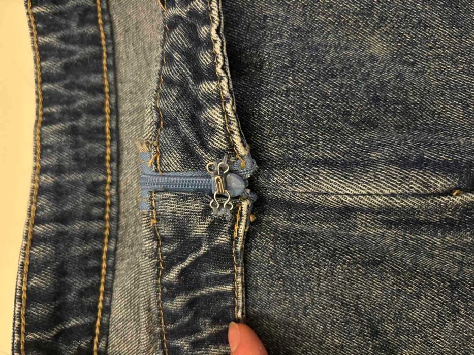 Модна дамска пола