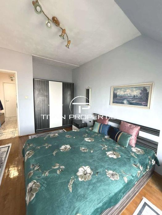 Дава се под наем Двустаен апартамент в Варна, Гръцка махала - 80 кв.м за 650 € - Снимка #3