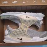 Летни обувки (nike sock Dart Metro Grey)