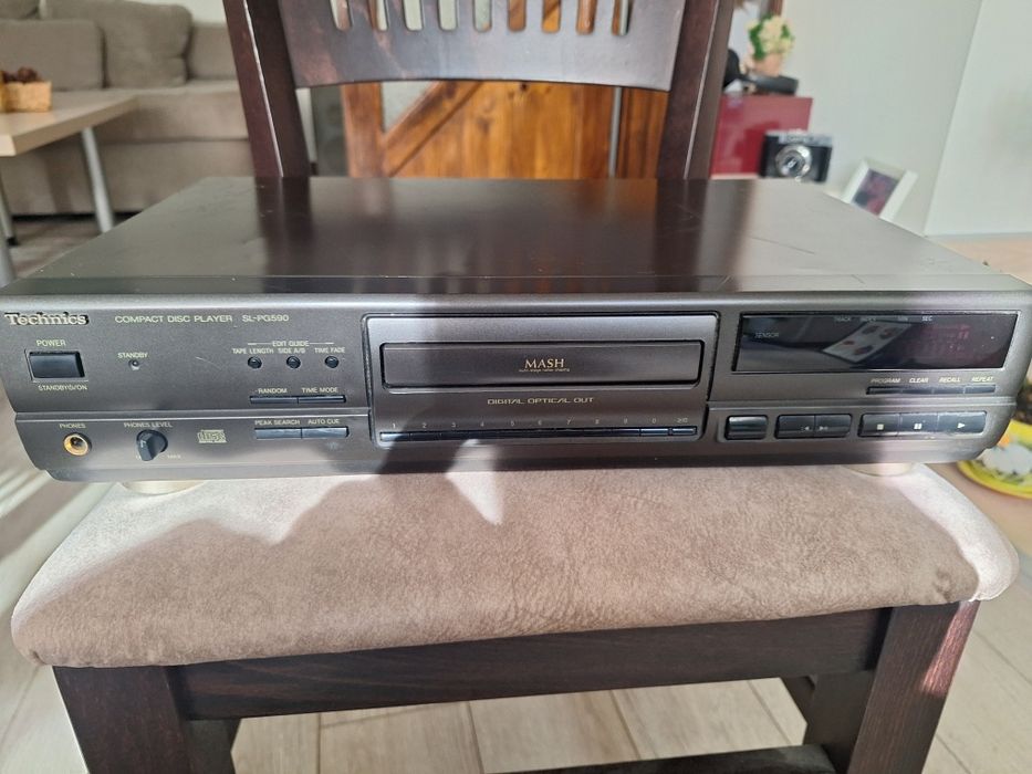 СD плеар Technics SL-PG590