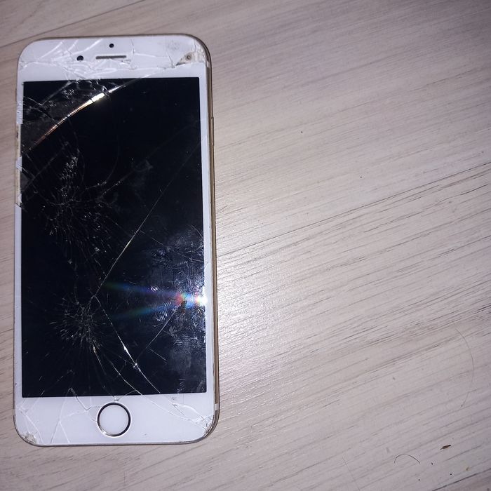 Ipone  6 placa bună displei spart