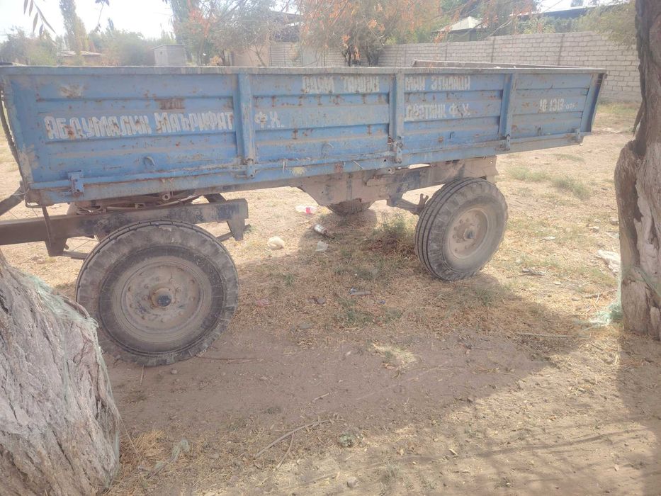 Traktor kanplekt sotildi