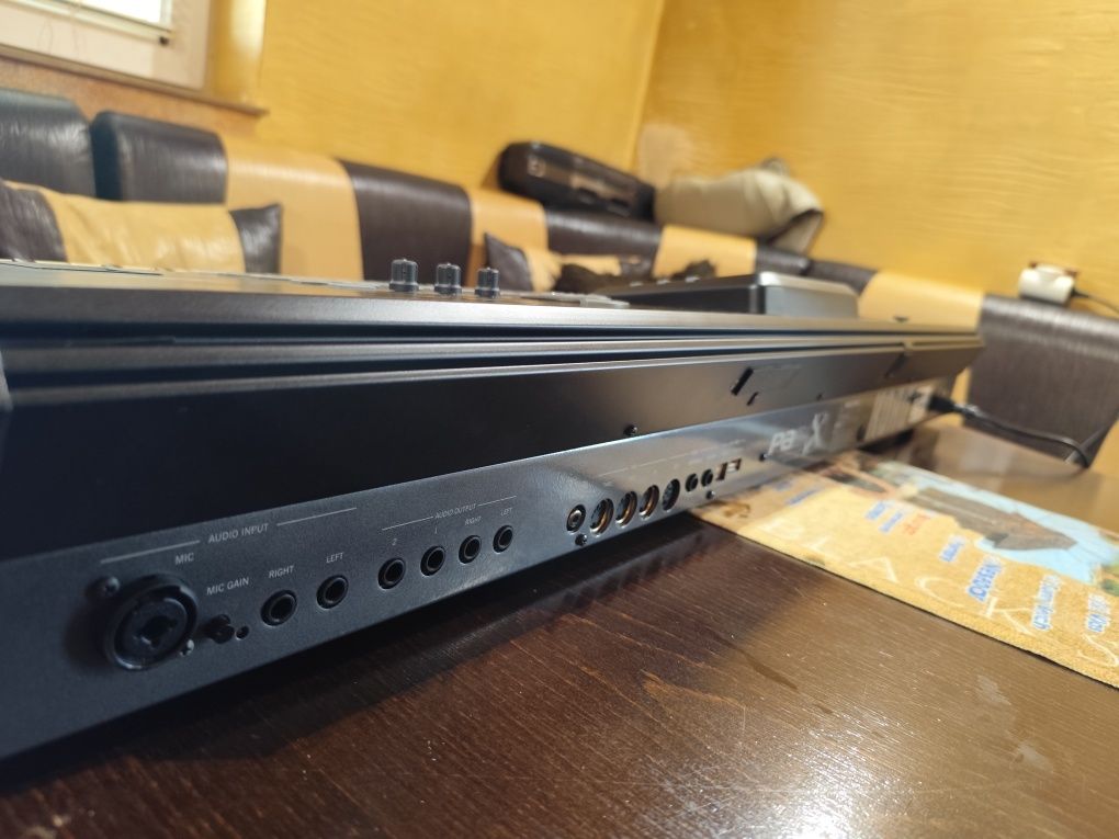 Korg pa3x-корг па3х