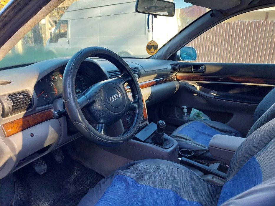 Audi A4, fabricație 1998,Benzina1.8, 215.000 km