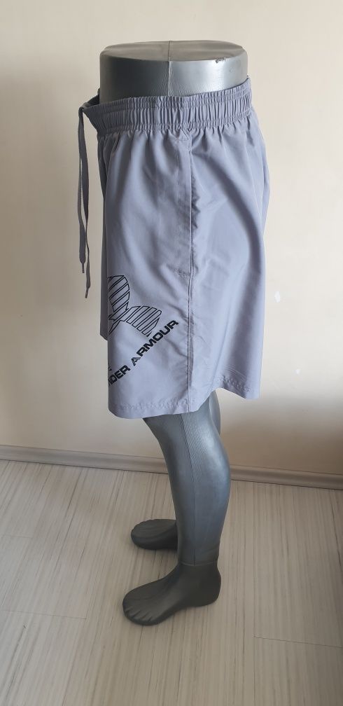 Under Armour Woven Mens Size L НОВО! ОРИГИНАЛ! Мъжки Къси Панталони!