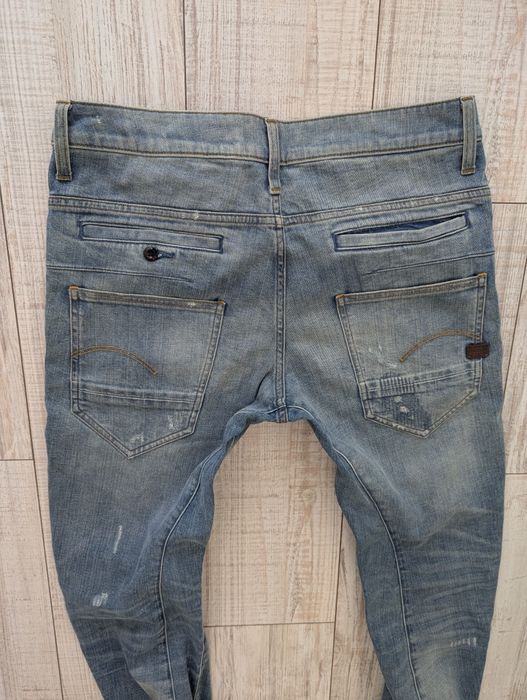 G-Star Raw 
W32L32
Цена: 148 лв/75,67€
Номерация: w31L32, по размери о
