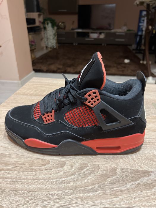 Jordan 4 Red Thunder