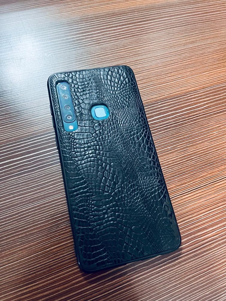 Samsung A9 продам