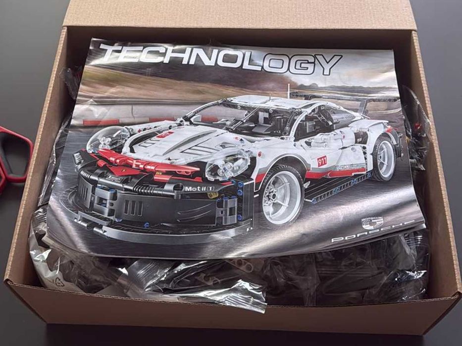 [Jucarie] Masina Tip Technic Porsche 911 RSR 42096 - 50 cm lungime