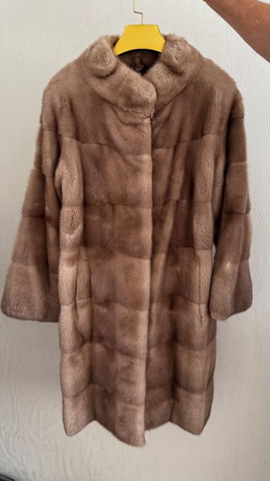 норковая шуба в идеальном состоянии — натуральный мех, почти новая