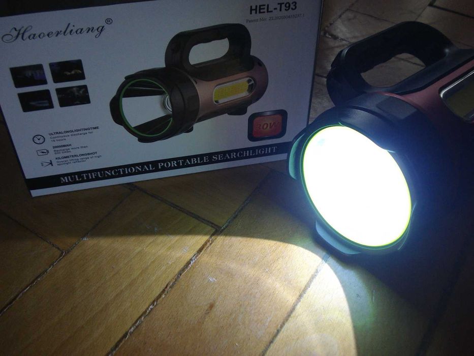 Lanterna de mana 30w cu acumulator 20000 pentru drumetii pescuit