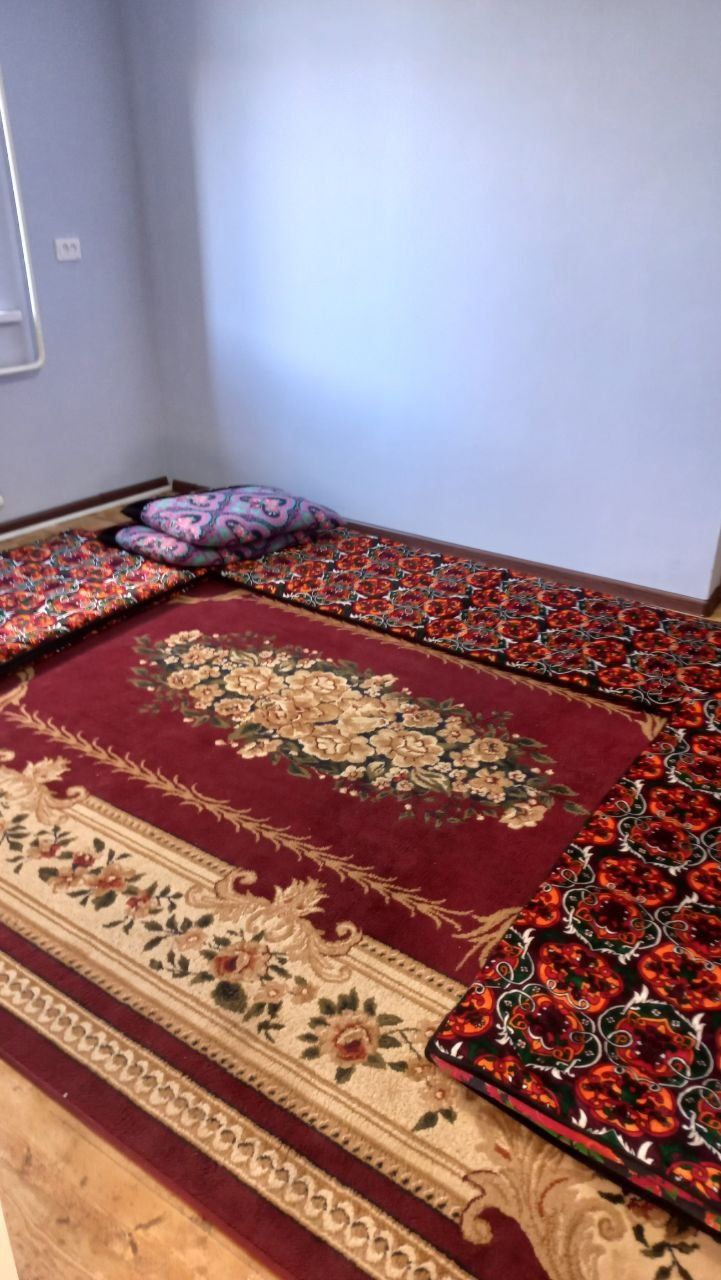 эски Бустон участка сотилади