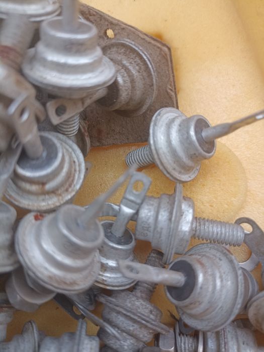 Диот большое и маленькие