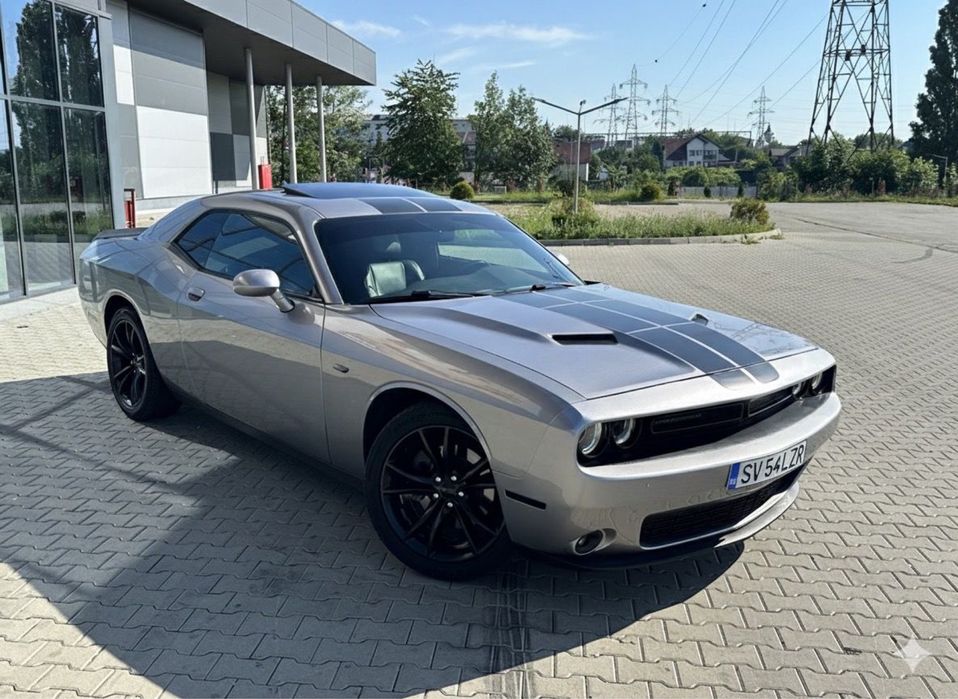 Dodge Challenger 3,6i 309 cp 2016 extra full accept variante !