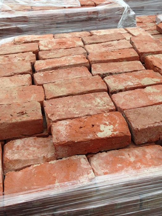 Продам красный кирпич