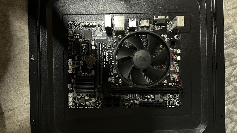 Продам комплект материнка+процессор+кулер