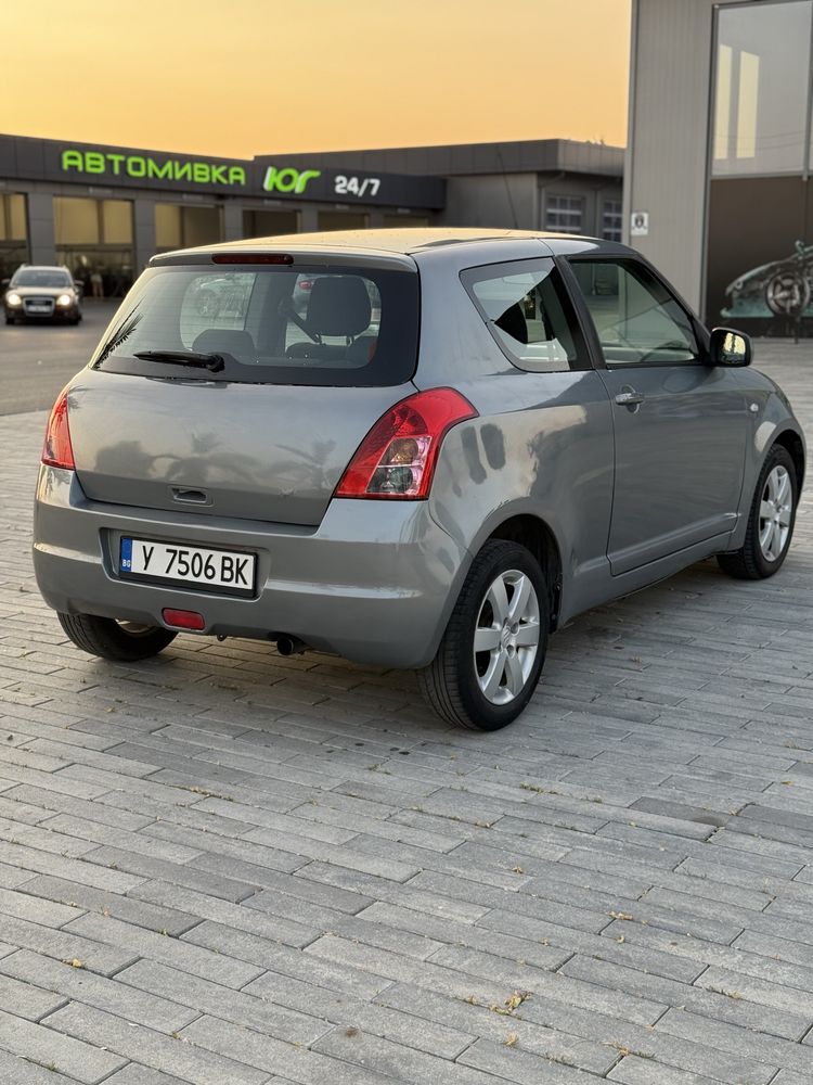Suzuki swift 1.3d КЛИМАТИК