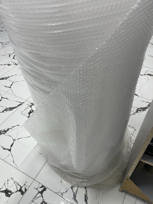 Упаковочный материал ширина 120 см.