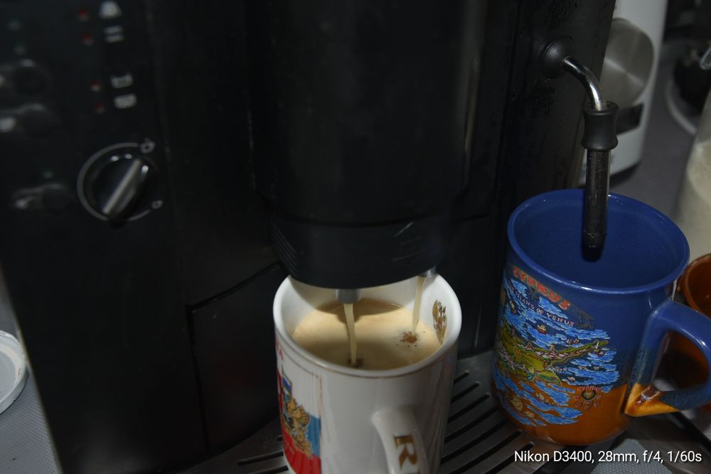 Продавам кафе автомат АЕГ