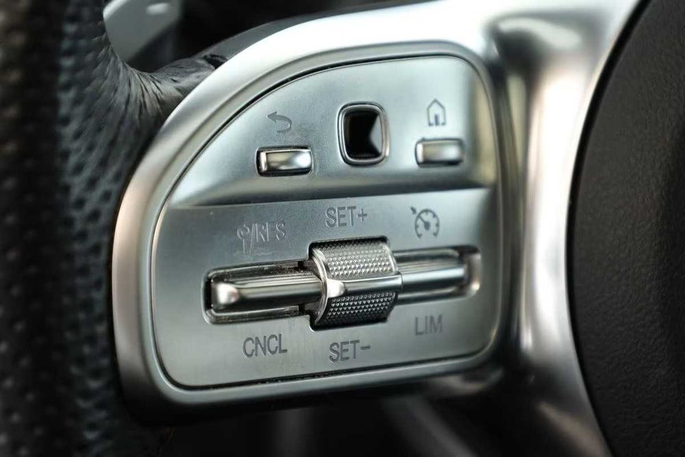 Mercedes GLB AMG Full Option unic propietar in RO