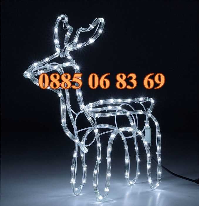 Коледен светещ елен, коледна украса, студено бяла светлина