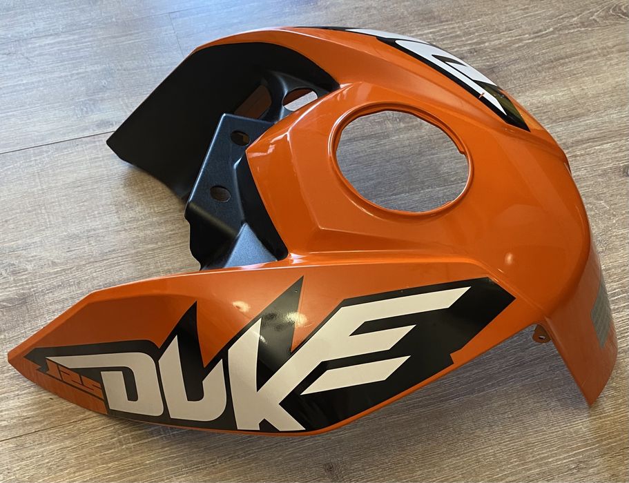 Яйце за KTM Duke 125