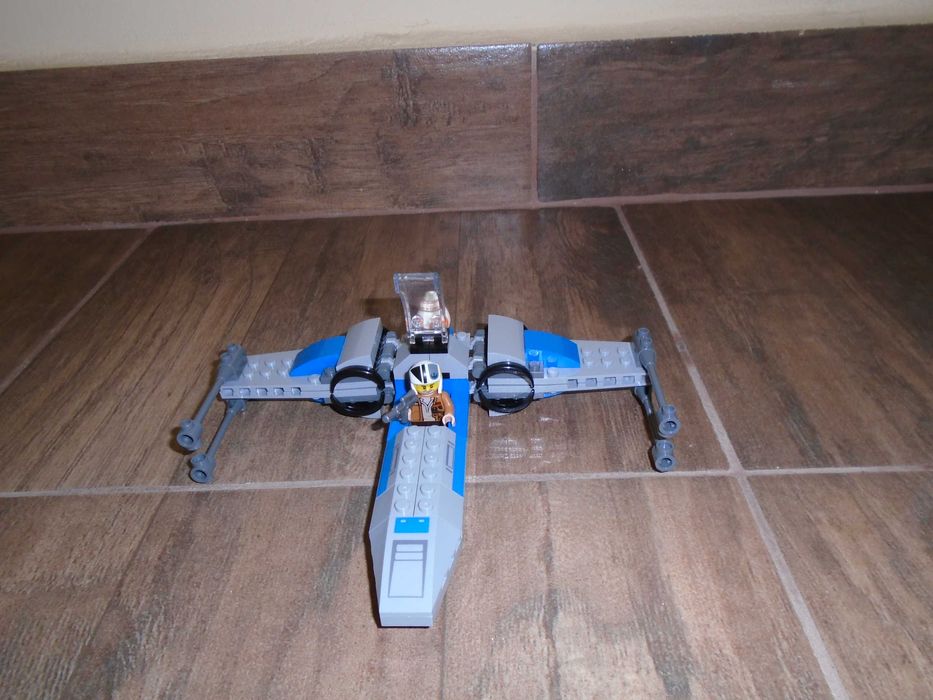 Lego Star Wars Resistance X Wing 75297