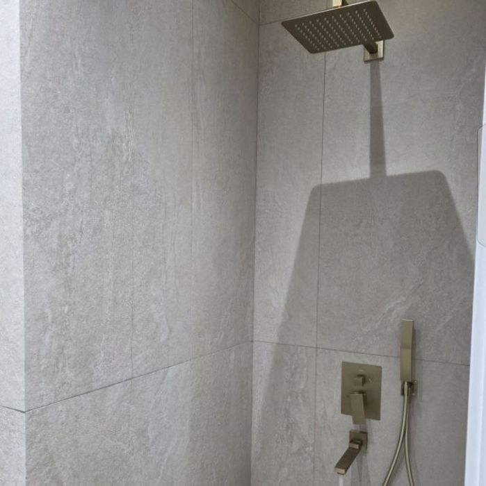 Olmazor metro yaqnida arenda