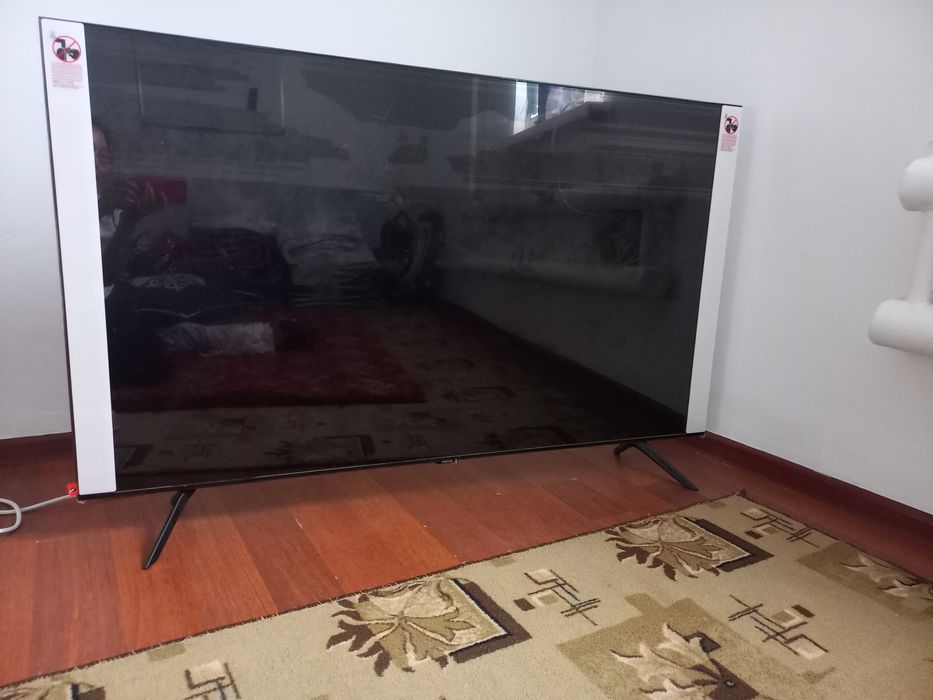 Samsung Ue55CU7100 55дюм