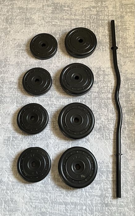 Крив лост с 30кг тежести за домашни условия