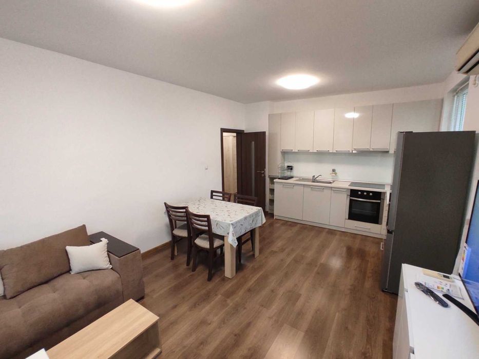 Двустаен апартамент под наем Пловдив, парк белите брези